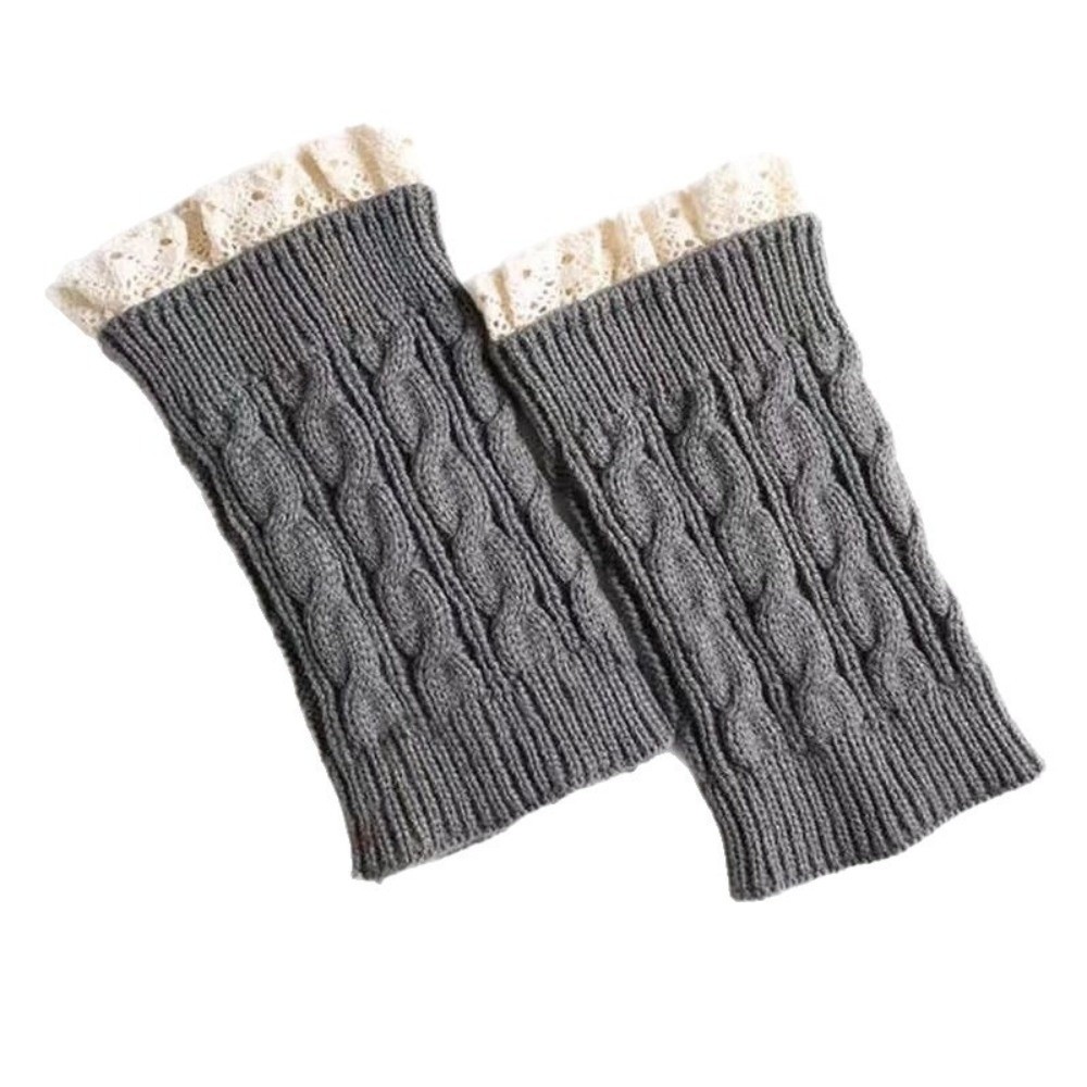 Boot Sock Slouchy - Pelindung kaki rajut dengan hiasan renda