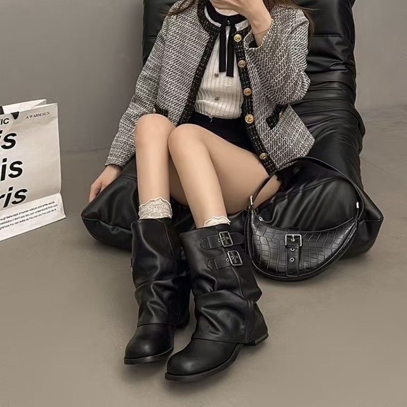 Sepatu Bot Wanita Hitam Model  - No Show Sock Women ulasan dan harga